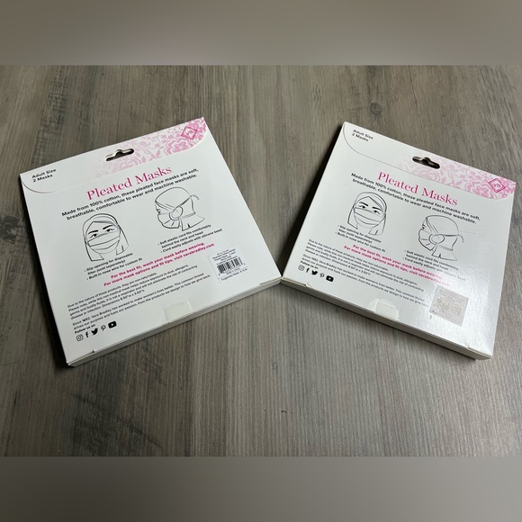 ✨Vera Bradley✨Scattered Wildflowers✨Enchanted Garden✨Womens Pleated Face Masks✨ - Picture 2 of 6